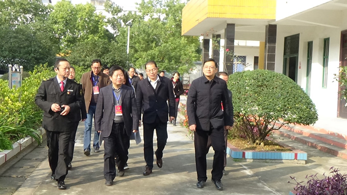 1510835568133140.jpg 3.jpg